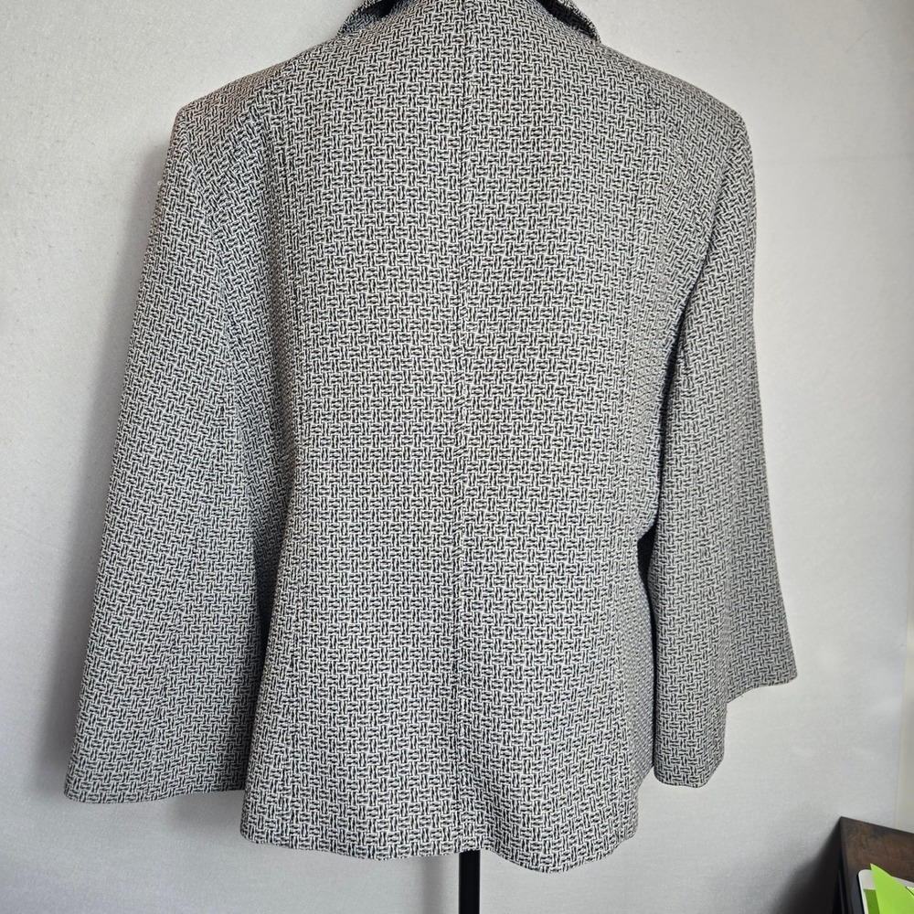 Evan-Picone Blazer Jacket Womens 18W Black White Basketweave Flare Sleeve - Picture 5 of 10
